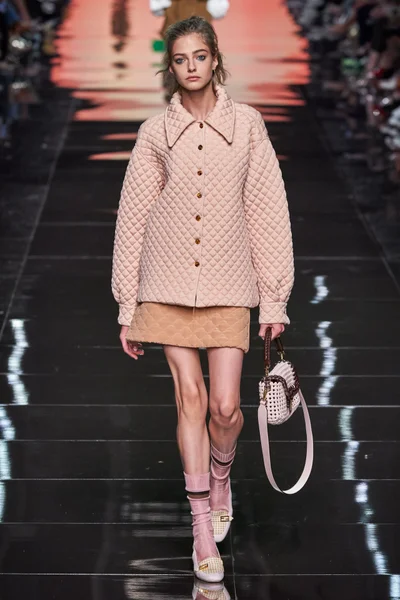Look 2